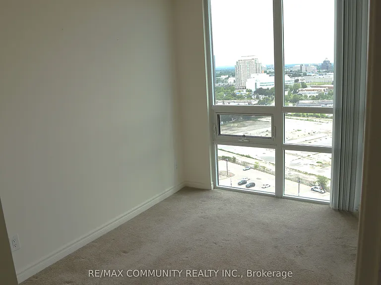 88 Grangeway Ave #2207 — Photo 13