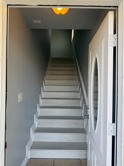 4 bed, 1326 sqft, $3,350 — Photo 3