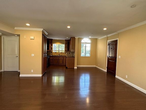 2nd image of 1245 Orange Grove Ave APT 201