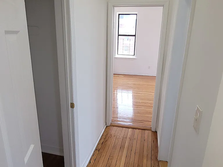 1425 University Ave #F6 — Photo 11