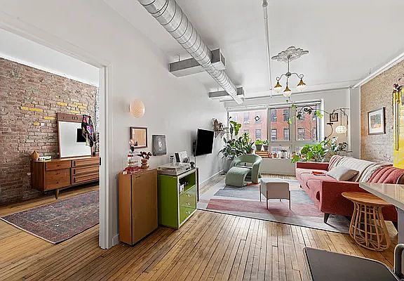 2nd image of 95 Lexington Ave APT 2B