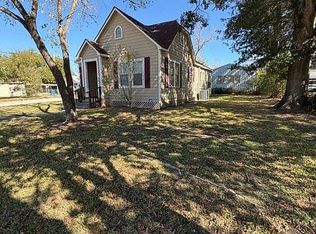 420 Victoria St, Navasota, TX 77868