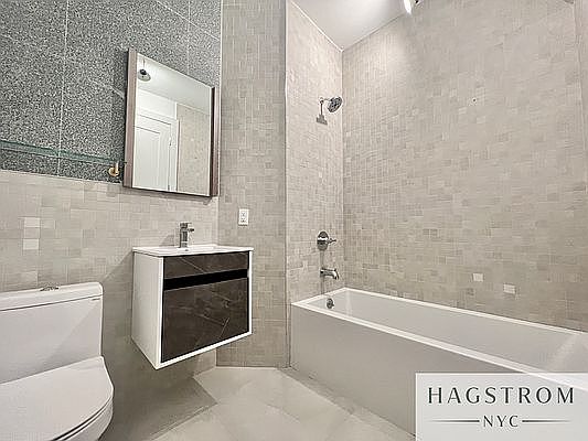 3rd image of 327 E 93rd St #1B