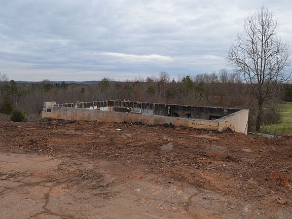 2nd image of 998 Gaffney Hwy