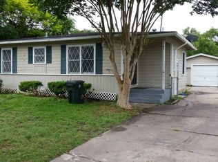 1721 Birch Pl, Corpus Christi, TX 78416