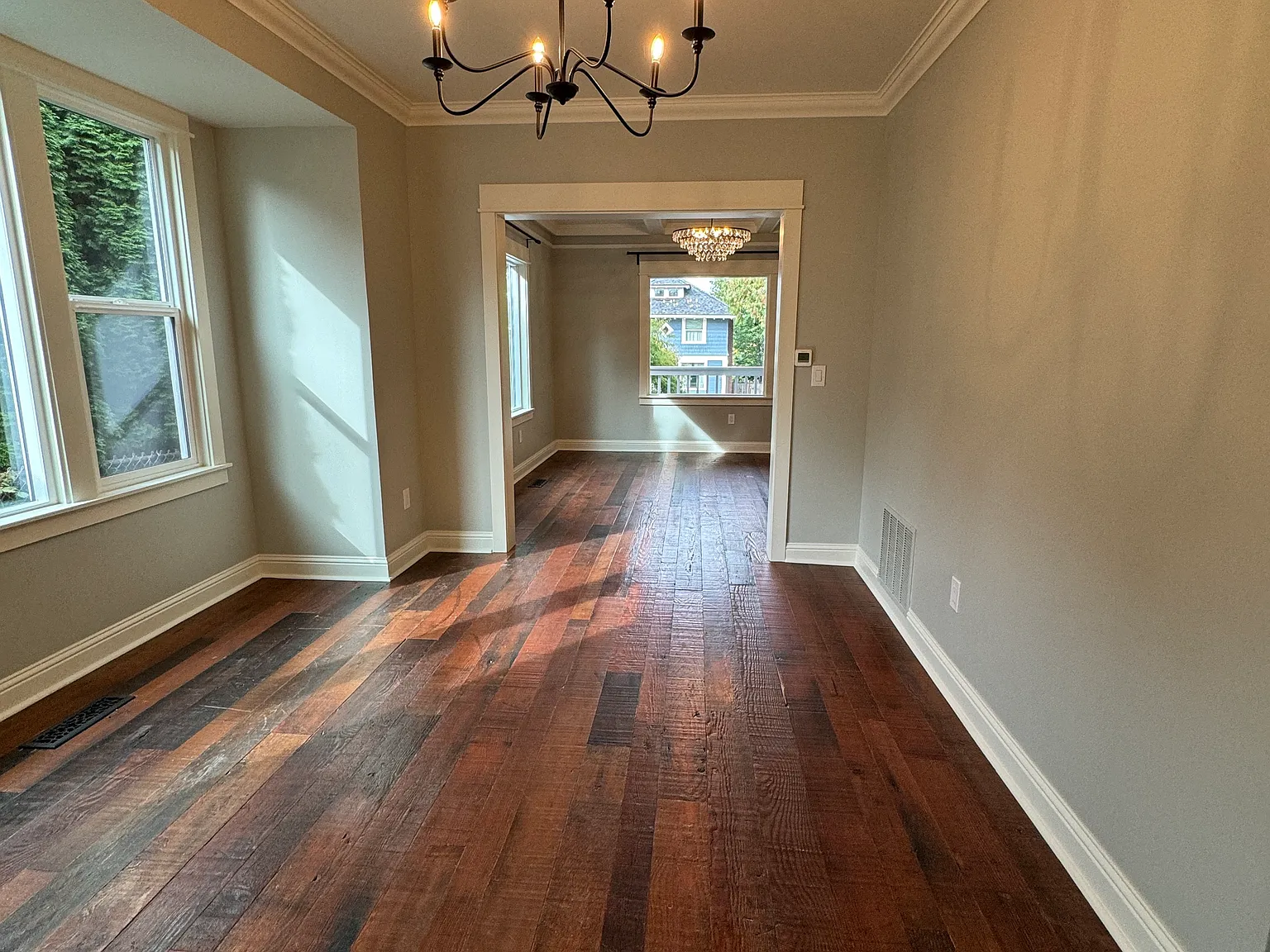 3 bed, 1.5 bath, 1700 sqft, $4,000 — Photo 3