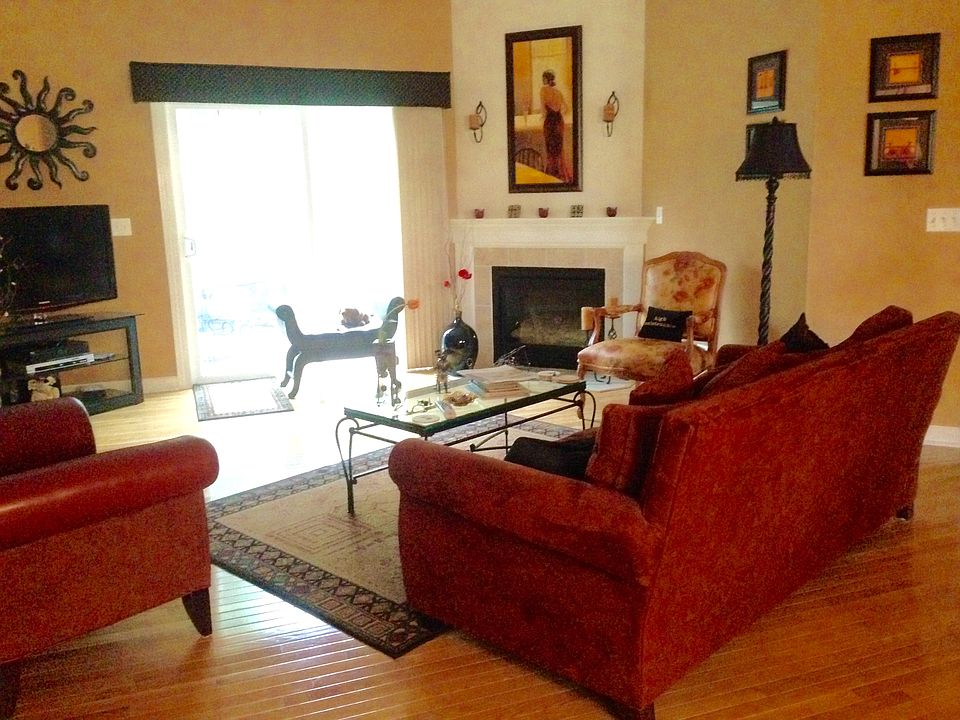2nd image of 10883 Buck Dr