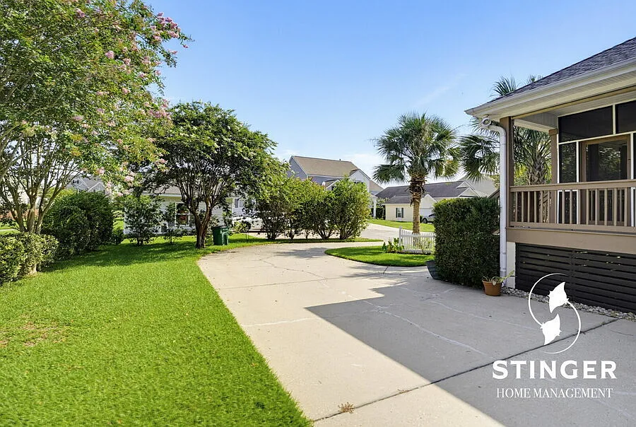3 Bed / 2 Bath Home For Rent in Picket Fences! — Photo 4