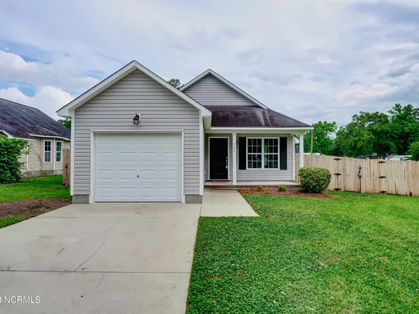 707 Fifth Street, Maysville, NC 28555
