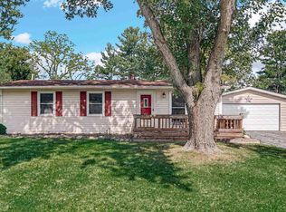 4105 Maplewood Ave, Valparaiso, IN 46383