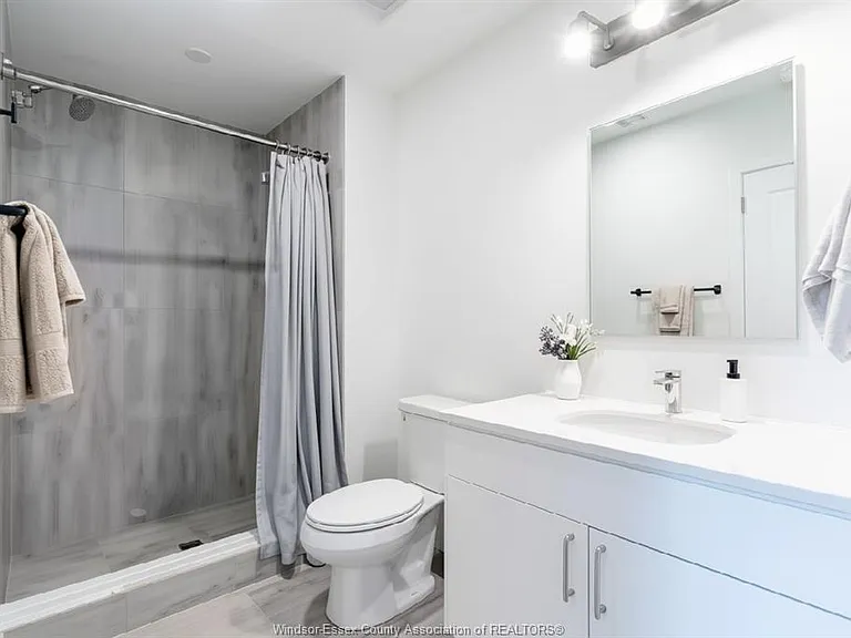 2550 Sandwich West Pkwy #406 — Photo 7