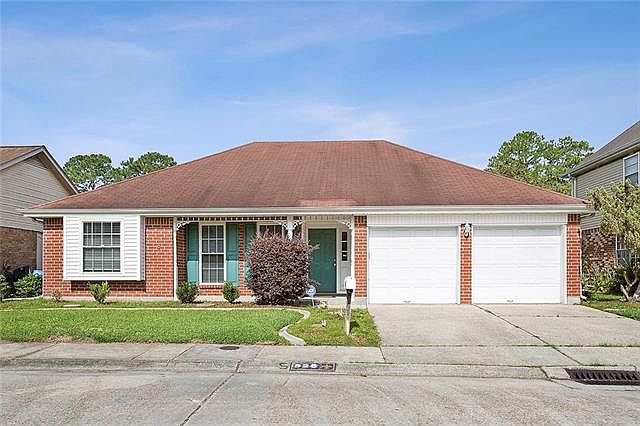 1st image of 525 Aurora Oaks Dr
