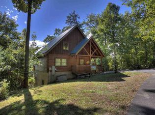 2005 McCarter Dr, Sevierville, TN 37862