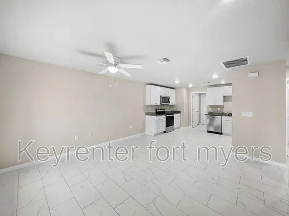 1912 French St, Fort Myers, FL 33916
