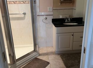 28 Briarwood Rd #28A, North Scituate, RI 02857