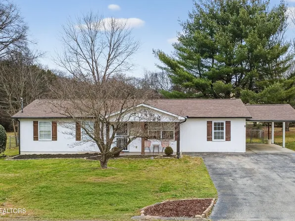 3108 Deer Lake Dr, Knoxville, TN 37912