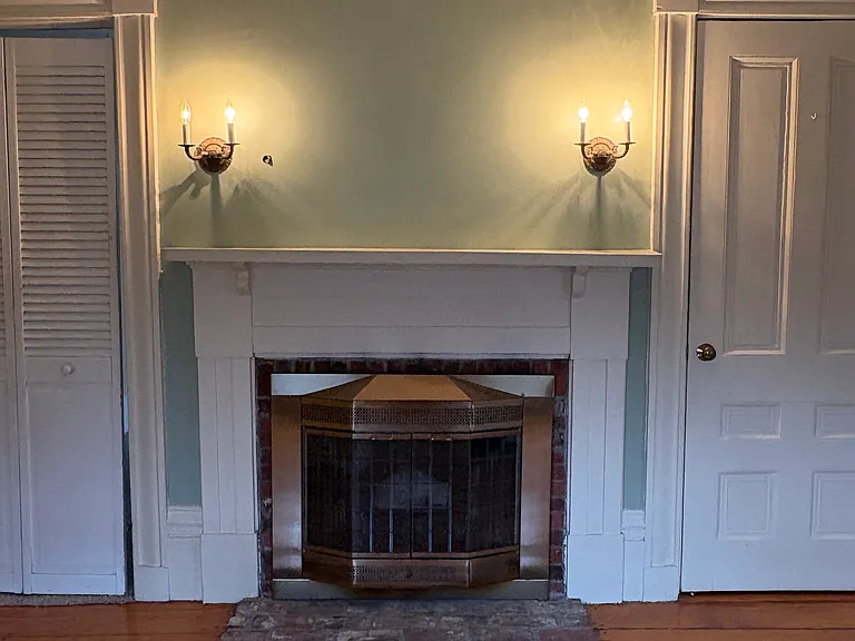 121 Sylvan St #C — Photo 1