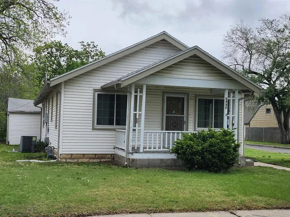 1432 S Martinson St, Wichita, KS 67213