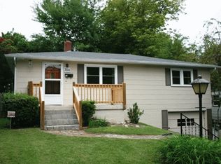 314 Ehringhaus St, Hendersonville, NC 28739