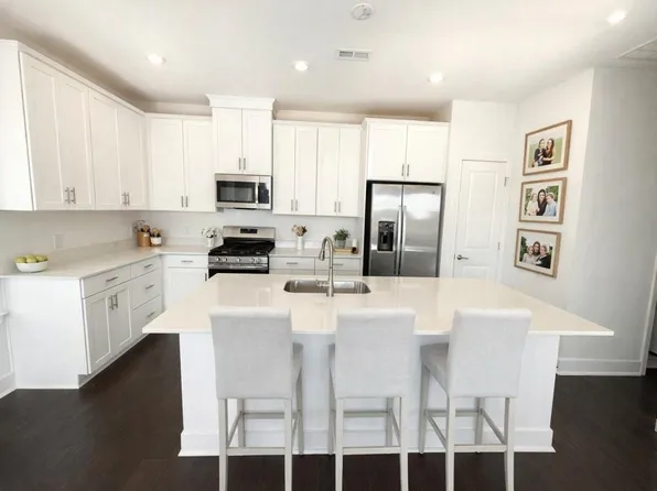 247 Lewis Fisher Dr, Titusville, NJ 08560