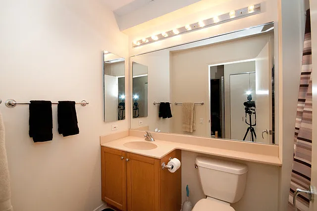 400 N Lasalle Blvd #2203 — Photo 3
