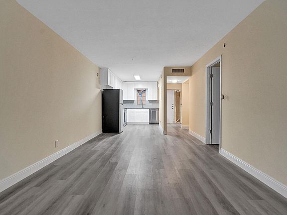 4th image of 2551 Aragon Boulevard #108
