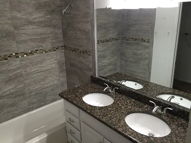 1605 Cezanne Cir — Photo 8