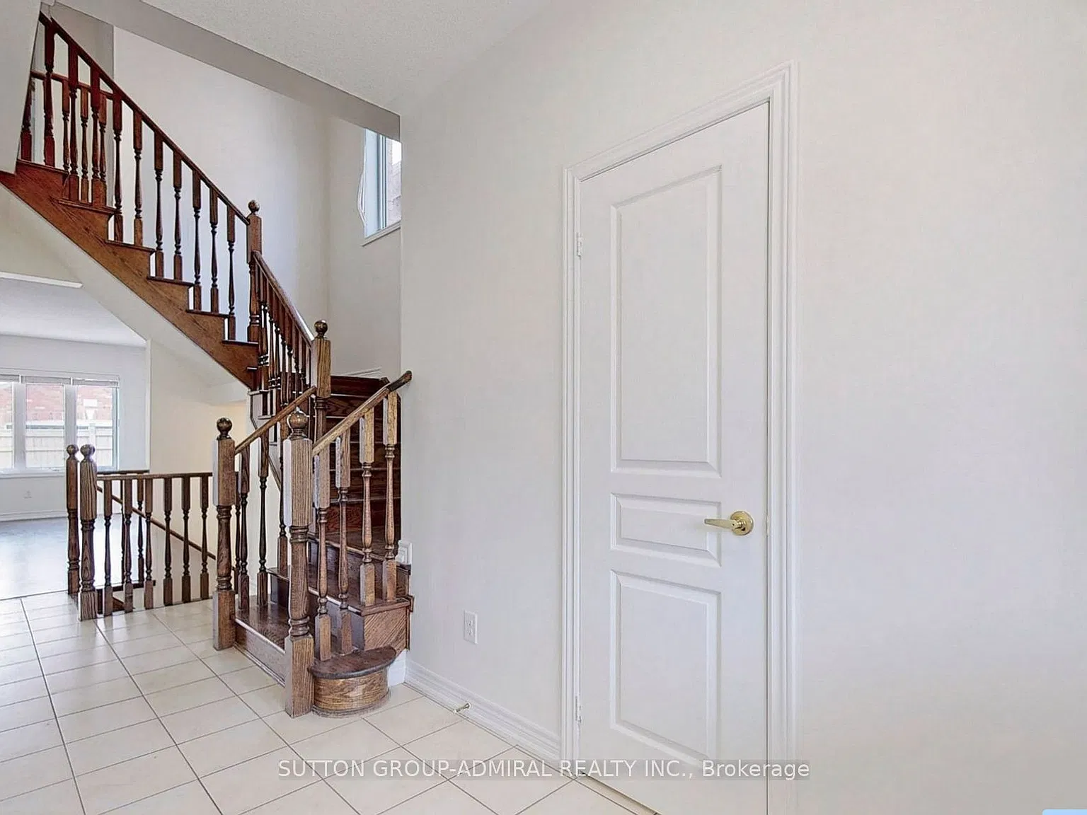 3 bed, $3,200 — Photo 4