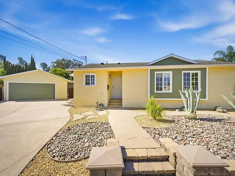1677 Sandos St — Photo 10