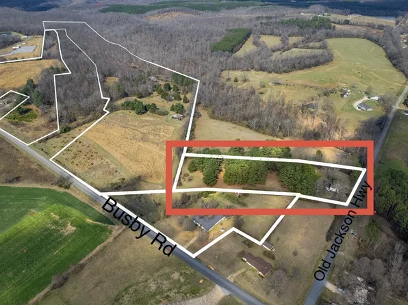 489 Old Jackson Hwy, Loretto, TN 38469