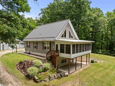 5947 175th Ave, Reed City, MI, 49677