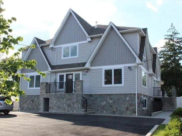 3801 Amboy Rd, Staten Island, NY 10308