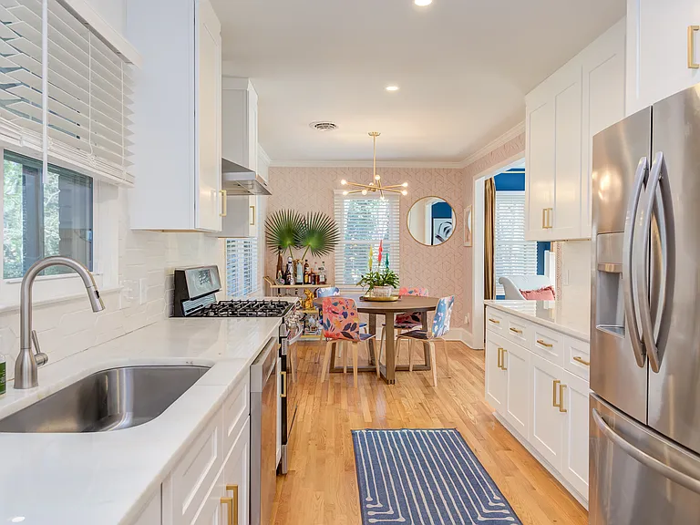 2606 Wade Ave — Photo 15