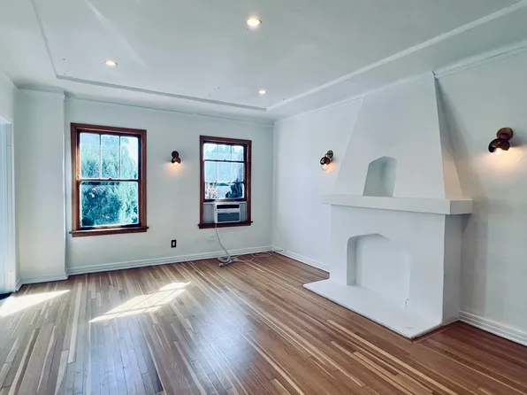 437 S Cloverdale Ave APT 8, Los Angeles, CA 90036