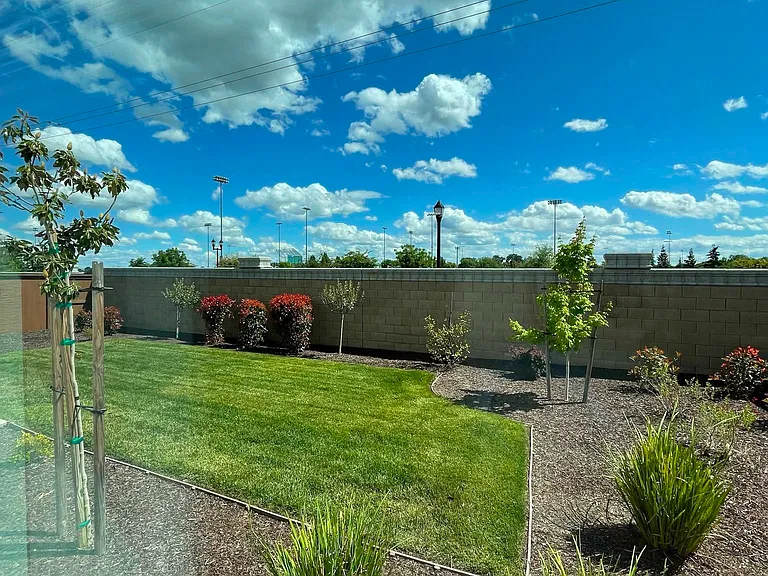 1266 Bray Dr — Photo 5