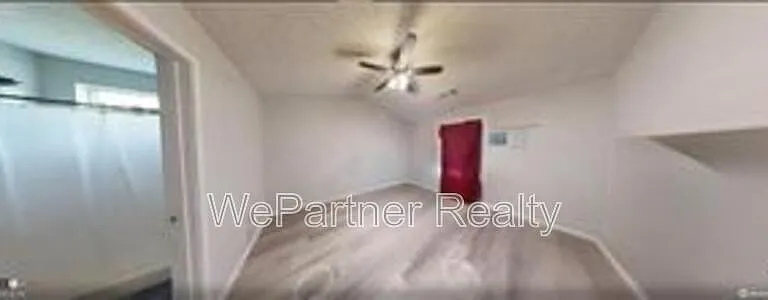 127 Tuscany Ln — Photo 6