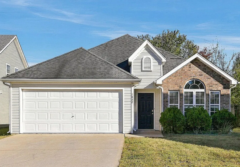 1832 Antebellum Dr