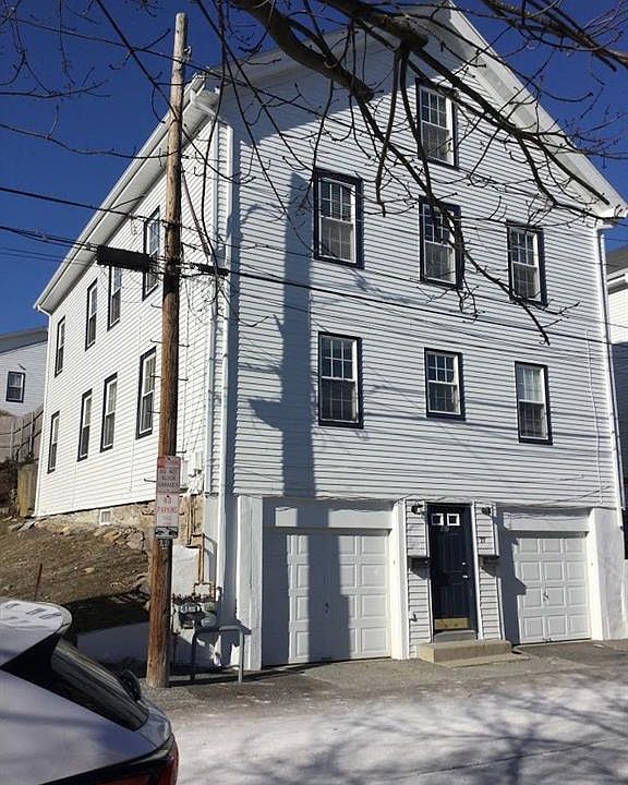 1st image of 77 Marlborough St #2