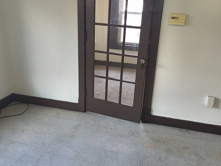 216 McKean Ave #5 — Photo 6