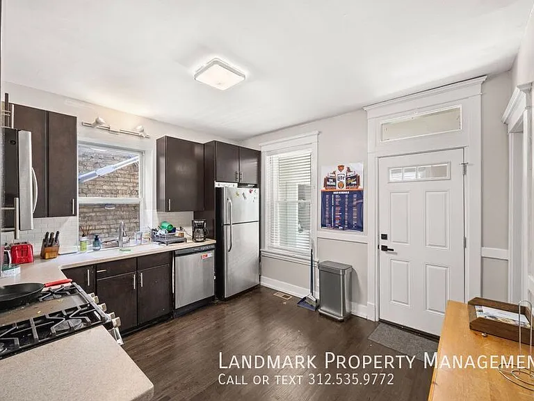 3521 N Western Ave #1 — Photo 3