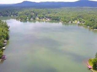 327 Time Out Pl, Tamassee, SC 29686