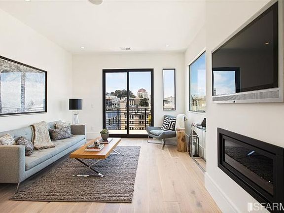 4th image of 1731 Larkin St APT 6