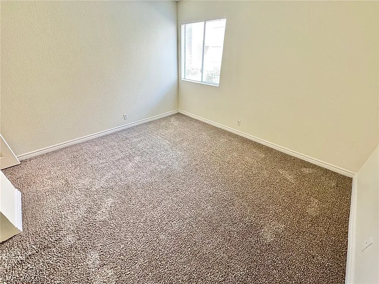 5422 River Glen Dr #377 — Photo 12