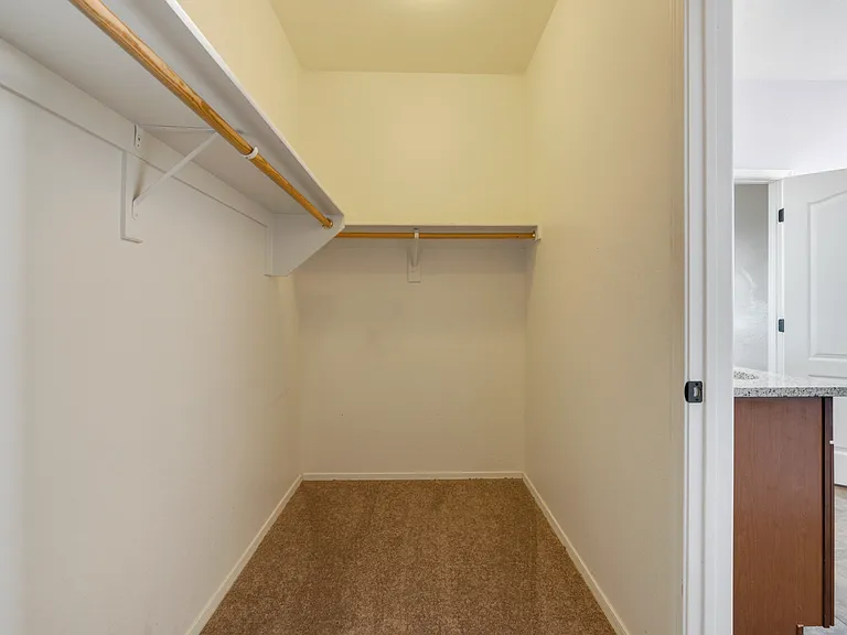 3557 E Odessa Dr — Photo 21