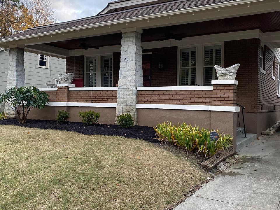 This is a view of the front of the house.