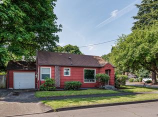 411 E St, Springfield, OR 97477