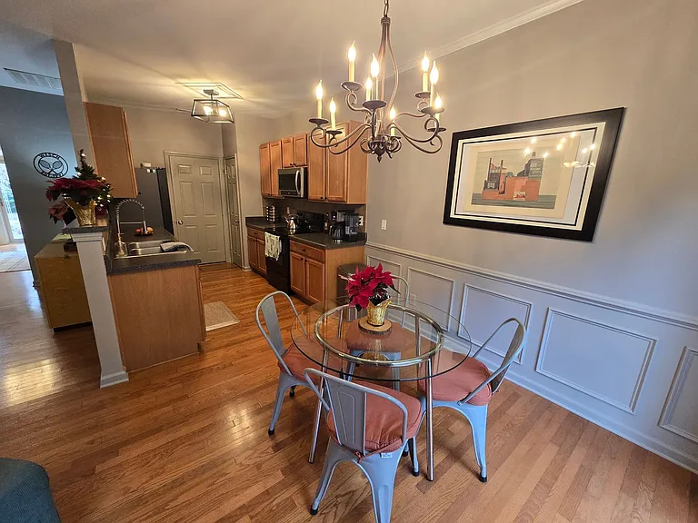 202 Storemont Way — Photo 9