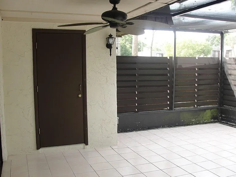 15235 W Pond Woods Dr — Photo 11