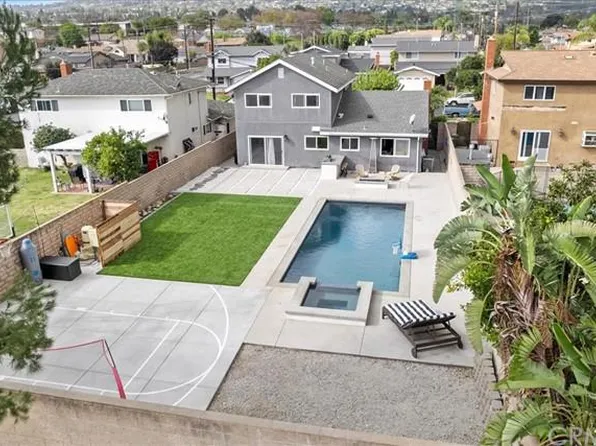 2106 Barrywood Ave, San Pedro, CA 90731