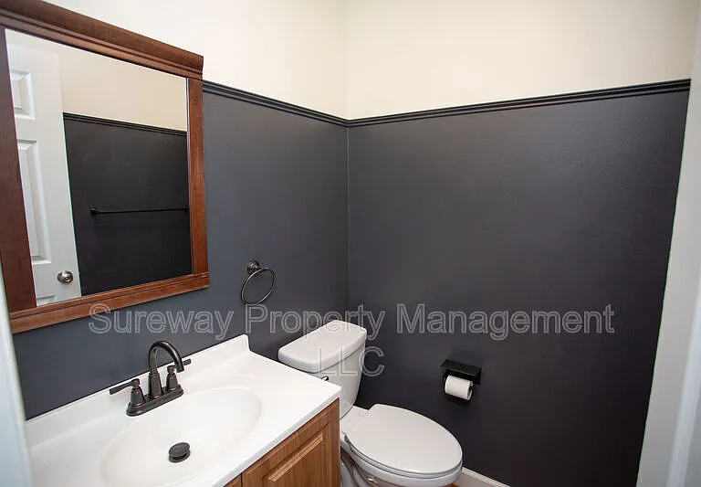 7 Curry Ct — Photo 24